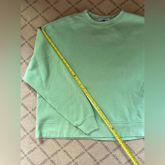 WeWoreWhat Oversized Mid weight Sweatshirt washed out Green M - Picture 3 of 8